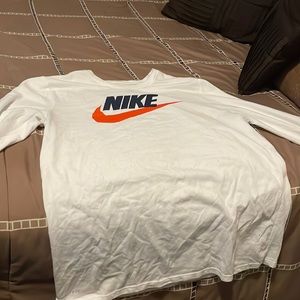 White long sleeve tshirt